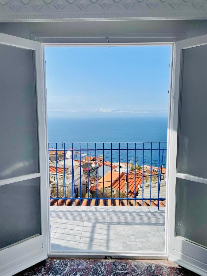 Villa Άκρη Του Κόσμου à Ampelos  Extérieur photo